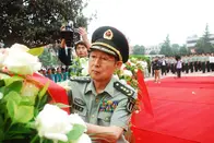 上阵父子兵！彭雪枫战功赫赫却牺牲于37岁，儿子后来也成了上将