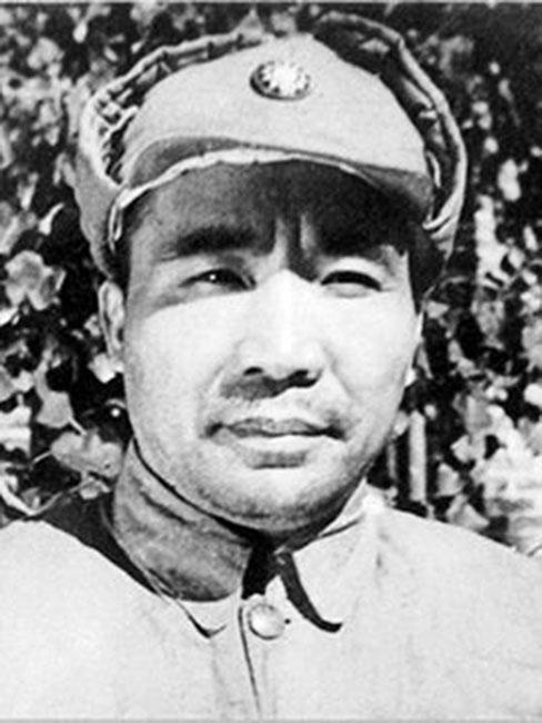 1947年，王耀武劝了张灵甫一句话，张灵甫不听，导致全军覆没