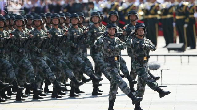 1988年，新中国恢复军衔制，邓小平决定：军衔设到上将为止
