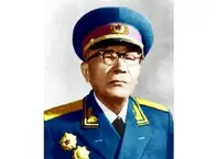 1951年，黄克诚在省委碰到“老战友”，他暗中发布命令：逮捕他