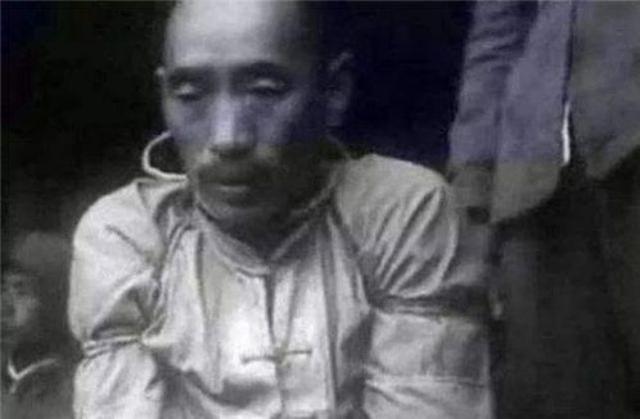 1951年，杀害刘胡兰的凶手被捕，原因竟是在自家屋里抽烟