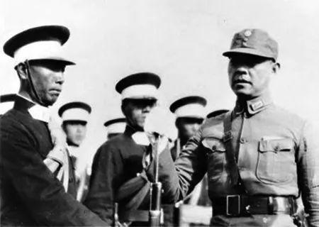 1952年，湘西巨匪徐汉章落网，解放军排长惊呼：怎么变模样了？