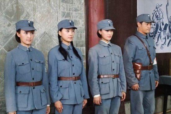1940年，新四军女特工李振芳夜渡大河，帮助叶飞打赢郭村保卫战