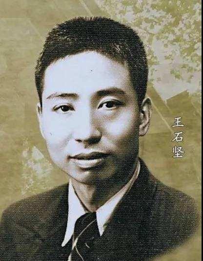 1961年，熊向晖硬怼英国功勋元帅；周总理却说：你说话太过分了