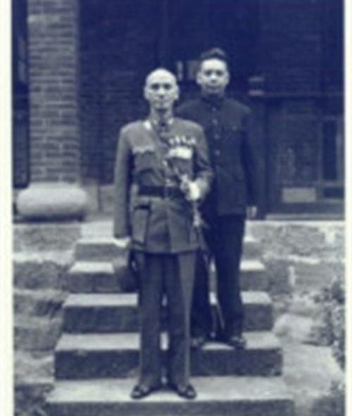 1949年，敌少将方步舟在浙江起义，陈毅致电：既往不咎，不许入党