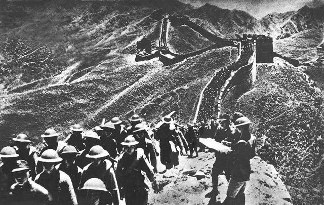 1950年，起义将领郑洞国提出回家种地，周总理挽留：太屈才了