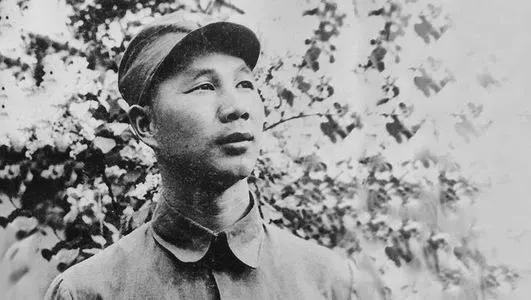 1937年，八路军萧锋打破日军合围！杨成武说：你不遵守命令，撤职