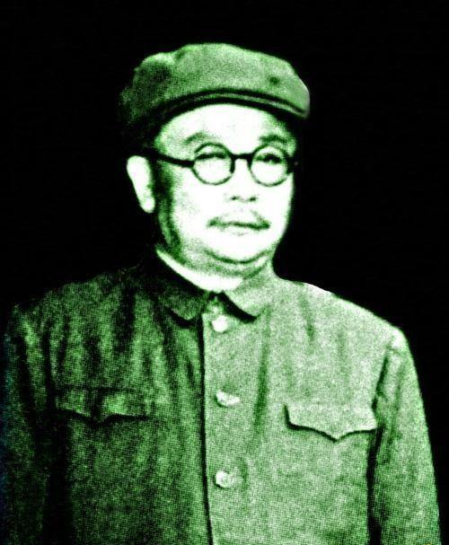 1934年，红军俘虏两名国民党女兵，李克农说：那个穿靴子的放了吧