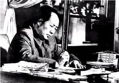 1938年，宋时轮率冀东抗联撤向平西，毛主席反对：不要轻易向西撤