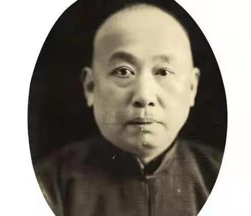 1928年，陈赓约见下属，回来后对周总理说：此人日后肯定叛变