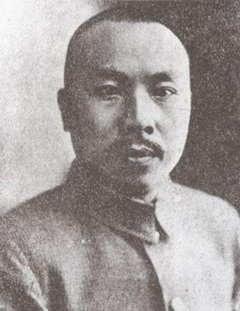 1937年，一人报名参加新四军，叶挺说：你历史地位太高，不好安排