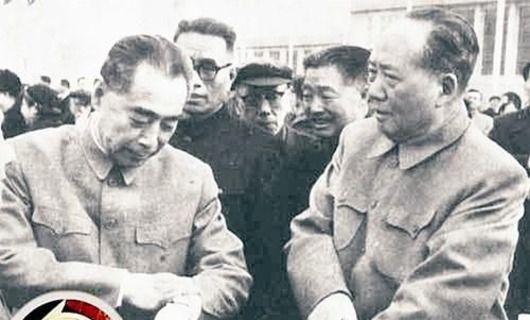 1974年，军区司令曾思玉在电影中看到毛主席，之后为何突然大哭？