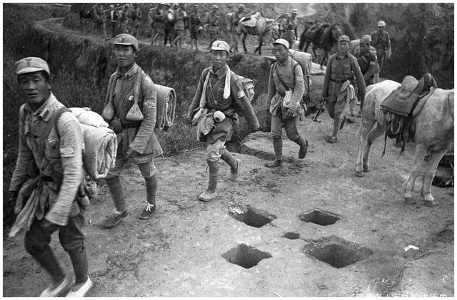 1941年，百余名女兵被日军包围，杨成武命令部队：打光了也要救出