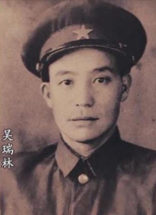 1942年，八路军抓住三个特殊俘虏，司令员吴瑞林说：弹药和肉来了