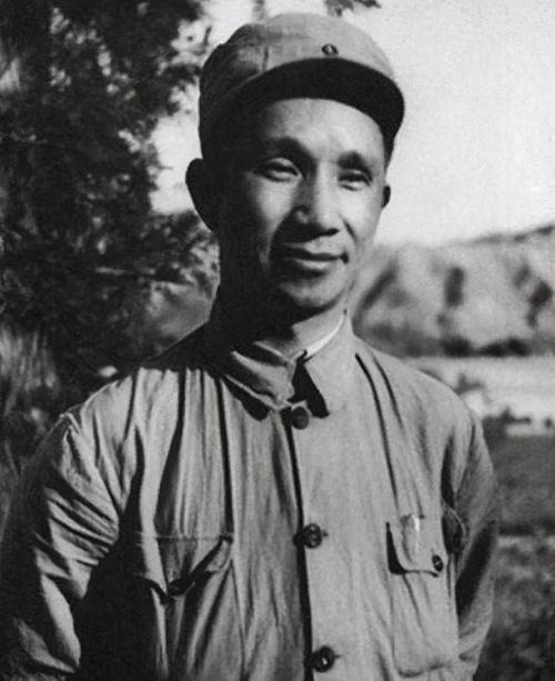 1948年，粟裕爱将阮英平被杀，三凶手哭诉：我们也不知他是大官