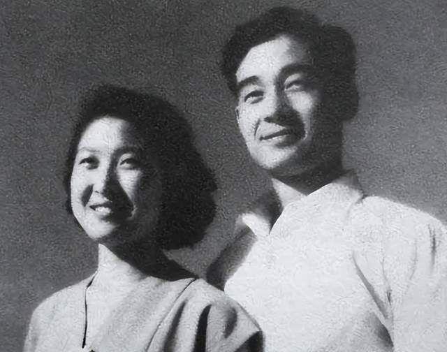 1961年李敏结婚，毛主席特意关照：别忘了邀请你毛岸成哥哥