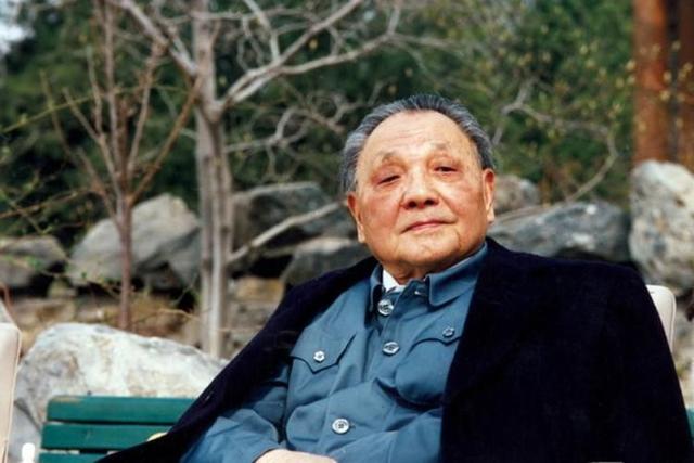1985年，许世友因病去世，邓小平说：不要开追悼会，秘密下葬