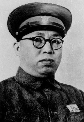 1945年，罗荣桓进入东北，遭程世才啰嗦盘问，罗帅说：你做的很对