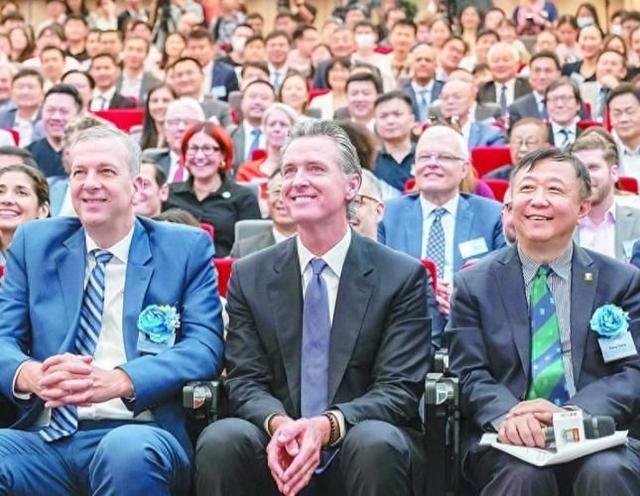 加州州长来访，其间表态：多元化是健康的，中国越成功越好